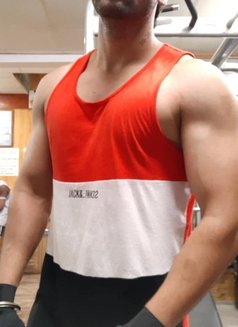 Preet. Singh - Male escort in Mumbai Photo 9 of 9