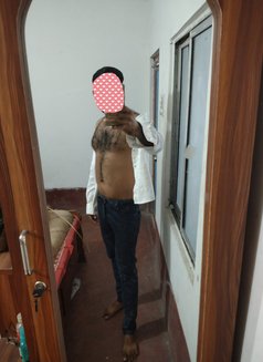 Anis - Male adult performer in Kolkata Photo 1 of 3