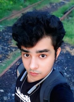 Sumitbanerjee - Male escort in Kolkata Photo 2 of 3