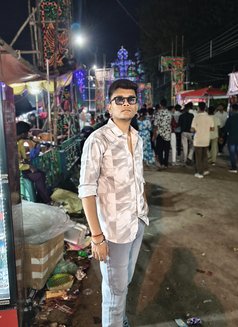 Srkfan - Male escort in Kolkata Photo 2 of 5