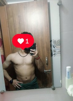 Sunny (Private Husband) - Male adult performer in Noida Photo 3 of 3