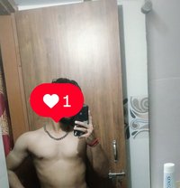 Sunny (Private Husband) - Male adult performer in Noida
