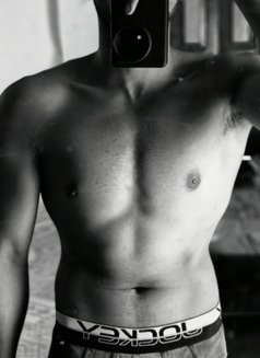 Arup Samanta - Male escort in Kolkata Photo 4 of 4