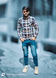 Ca Topper - Male एस्कॉर्ट in Indore Photo 5 of 5