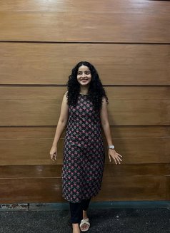 Shreeya - escort in Kochi Photo 1 of 2