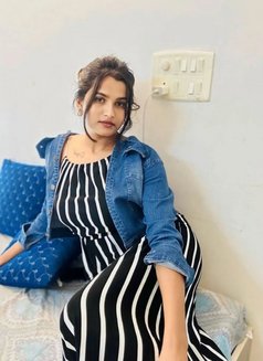 Riya - escort in Bangalore Photo 1 of 1