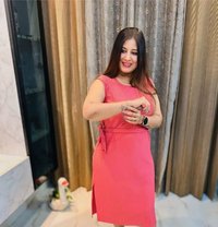 Anushka Escorts Service and Cell Girls S - एस्कॉर्ट in Bhavnagar