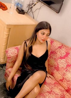 Delhi Escorts Service - escort in New Delhi Photo 2 of 3
