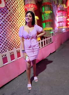 Delhi Escorts Service - escort in New Delhi Photo 3 of 3