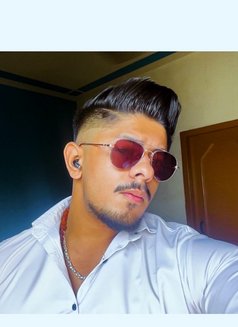 Aayu - Male escort in Hyderabad Photo 2 of 4