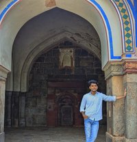 Chirag - escort in New Delhi