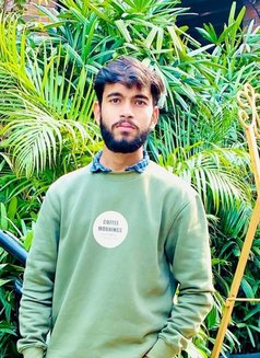 Rohit - Male escort in Gurgaon Photo 2 of 3