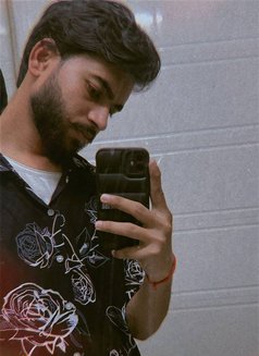 Rohit - Male escort in Gurgaon Photo 3 of 3
