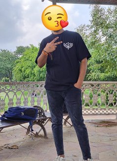 Varun Sexy - Male escort in New Delhi Photo 3 of 4