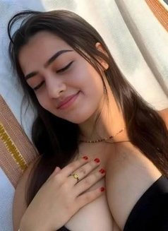 Call Girls in Delhi 98/91/550/660 - escort in New Delhi Photo 1 of 1