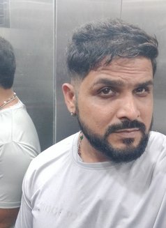 Arnav - Male escort in Surat Photo 7 of 7