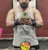 Arnav - Male एस्कॉर्ट in Surat