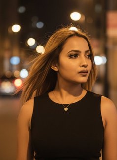 Reshmi kolkata & Outstation service - escort in Kolkata Photo 11 of 19