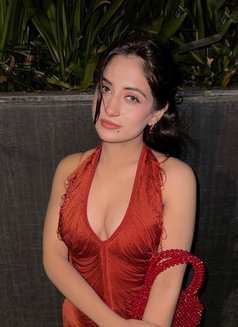 Ravina - escort in Kannur Photo 1 of 3