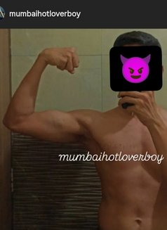 Rudra - Male escort in Mumbai Photo 4 of 9