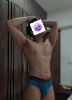 Rudra - Male escort in Mumbai Photo 5 of 9