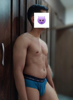 Rudra - Male escort in Mumbai Photo 6 of 9