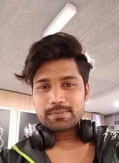 Mayank Singh_ The Nuru Expert - Male escort in New Delhi Photo 1 of 2