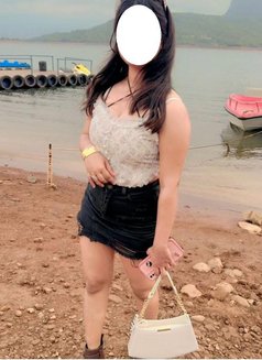 SOFIYA KHAN - adult performer in Noida Photo 1 of 6