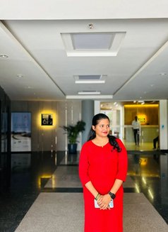 Chetna - escort in Kochi Photo 1 of 2