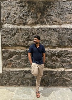 Vikram - Male escort in Mumbai Photo 5 of 5