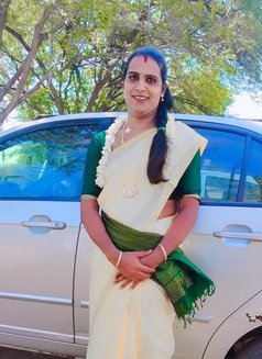 Shemale Banglore Yuvasri - Transsexual escort in Bangalore Photo 2 of 2