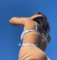 NIKKI Escort Service All Delhi Aerocity - எஸ்கார்ட் in New Delhi Photo 1 of 1
