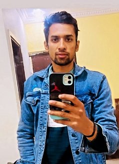 Independent Young College Guy - Male escort in New Delhi Photo 3 of 4