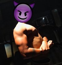 Gentleman Muse | 26 | Mumbai - Male ఎస్కార్ట్ in Mumbai
