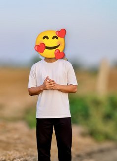 Rohit - Male escort in Gurgaon Photo 4 of 5