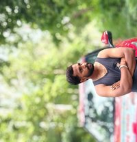 Shubh - Male ఎస్కార్ట్ in Noida Photo 1 of 4