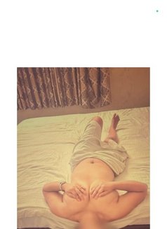 Anjali Singh - escort in Pune Photo 1 of 2