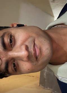 Sujeet Gupta - Male எஸ்கார்ட் in Gurgaon Photo 3 of 4