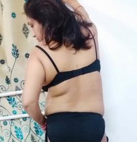 Kavya Cam Show and Meet Available - escort in Pune