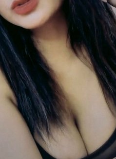 Riya Independent Escort Girl - ఎస్కార్ట్ in New Delhi Photo 1 of 1