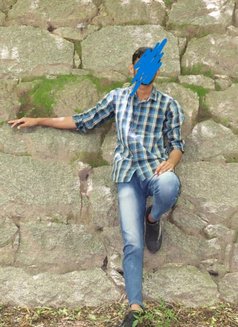 Sanju - Male escort in Bangalore Photo 1 of 1