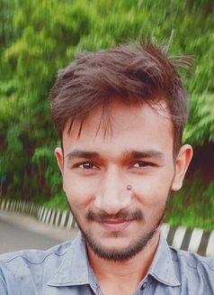 Amar - Male escort in Lucknow Photo 4 of 5