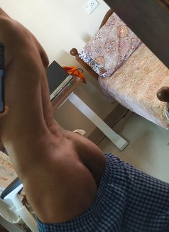 G99 - Male escort in Bangalore Photo 9 of 14