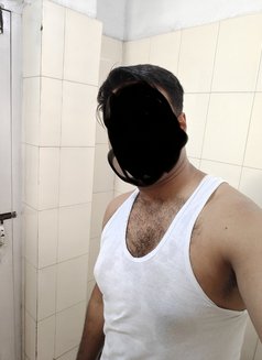 Mr.Kumar - Male எஸ்கார்ட் in New Delhi Photo 3 of 3