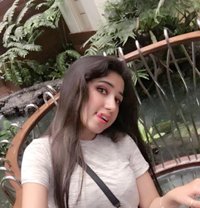 Juhu Andheri Oshiwara Airport Powai Bkc - এস্কর্ট in Mumbai