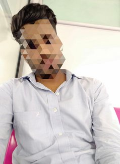 Aditya - For outcalls in Bangalore - Male escort in Bangalore Photo 2 of 5