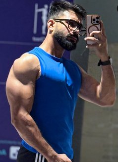 Aryan Hot - Male escort in Kolkata Photo 1 of 1
