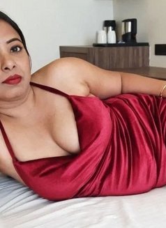 Metiam - escort in Kolkata Photo 1 of 3